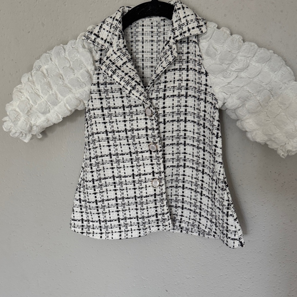 Stylish Women's Black and White Jacket